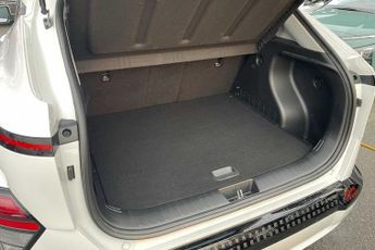 Hyundai Kona Advance Electric 65kWh EV (218ps)