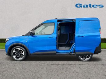 Ford Transit Courier 1.0 Active 125PS Auto