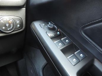 Ford Focus 1.0 EcoBoost Hybrid mHEV Active Vign 5dr Auto