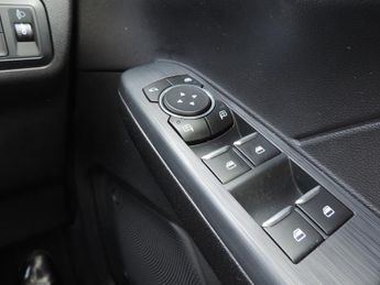 Ford Kuga 2.5 FHEV Vignale 5dr CVT