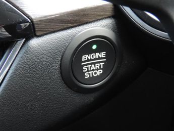 Ford Kuga 2.5 FHEV Vignale 5dr CVT