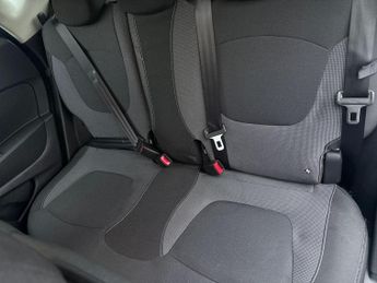 Renault Captur 1.2 TCE Dynamique Nav 5dr Auto