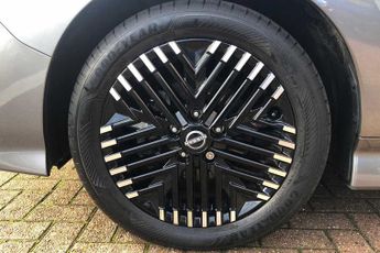 Nissan LEAF 110kW Tekna 39kWh 5dr Auto