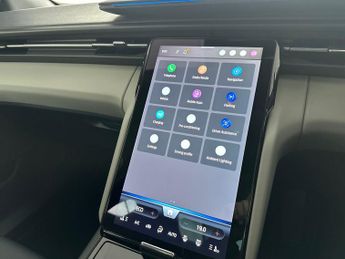 Ford Capri 5Dr Premium Extended Range 2WD Auto