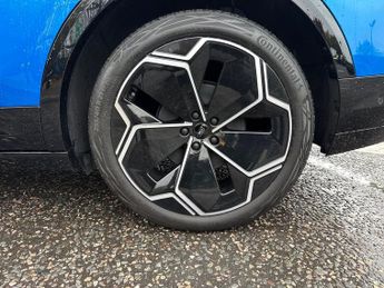 Ford Capri 5Dr Premium Extended Range 2WD Auto