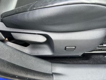 Toyota Corolla 5Dr Excel 1.8 Hybrid Auto