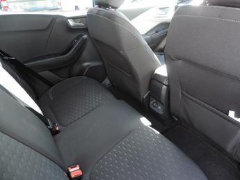 Ford Puma 123kW Select 43kWh 5dr Auto