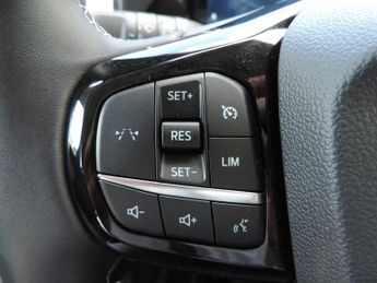 Ford Puma 123kW Select 43kWh 5dr Auto