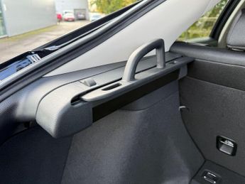 Honda Civic 2.0 eHEV Elegance eCVT