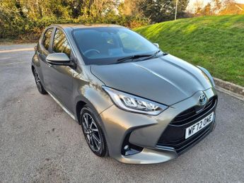 Toyota Yaris 1.5 VVT-h Design E-CVT Euro 6 (s/s) 5dr