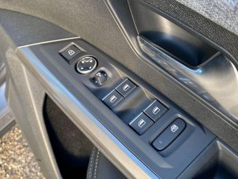 Peugeot 3008 1.2 HYBRID GT e-DSC6 Euro 6 (s/s) 5dr