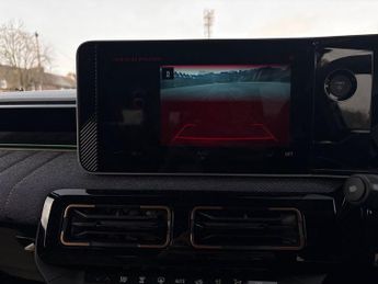 Renault 4 110kW Techno 52kWh Comfort range 5dr Auto