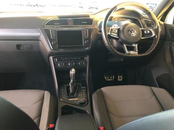 Volkswagen Tiguan 2.0 TSi 180 4Motion R-Line 5dr DSG