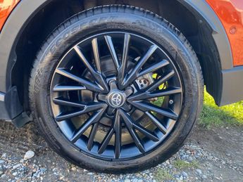 Toyota CHR 2.0 VVT-h Orange Edition SUV 5dr Petrol Hybrid CVT Euro 6 (s/s) 