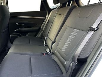 Hyundai Tucson 5Dr SE Connect 1.6 TGDi Hybrid 2WD Auto