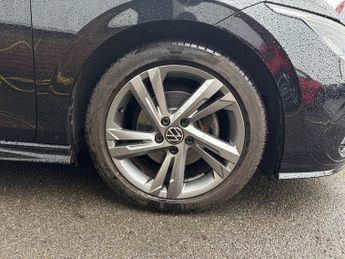 Volkswagen Golf 2.0 TDI 150 R-Line 5dr DSG
