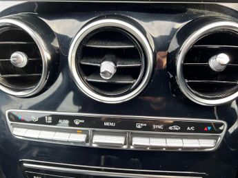 Mercedes-Benz C Class Mercedes C200 4Dr AMG Line Premium 1.5 Auto