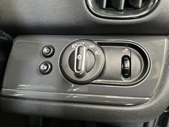 MINI Countryman 5Dr Cooper Classic 1.5 Auto