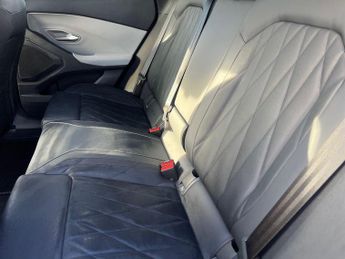 Ford Explorer 5Dr Premium Extended Range 2WD Auto