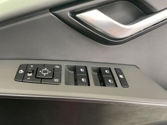 Kia Niro 1.6 GDi Hybrid 3 5dr DCT Euro 6 