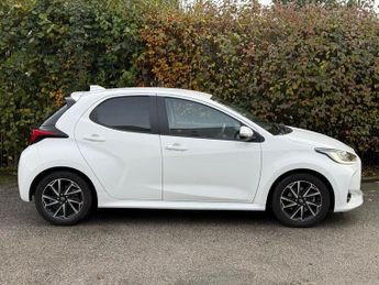 Toyota Yaris 1.5 VVT-h Design E-CVT Euro 6 (s/s) 5dr