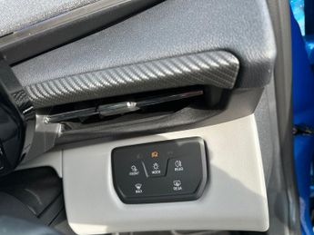 Ford Explorer 5Dr Premium Extended Range 2WD Auto