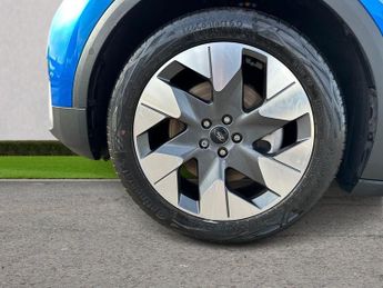 Ford Explorer 5Dr Premium Extended Range 2WD Auto