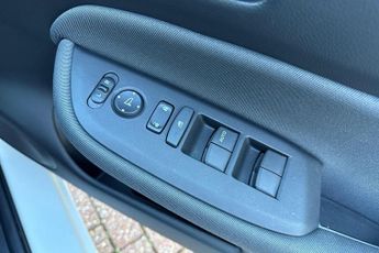 Honda Jazz 1.5 i-MMD Hybrid SE 5dr eCVT