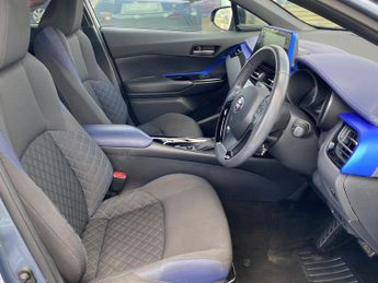 Toyota CHR 1.8 VVT-h Dynamic CVT Euro 6 (s/s) 5dr