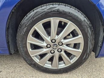Toyota Yaris 1.5 VVT-h Icon E-CVT Euro 6 (s/s) 5dr