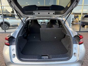 Nissan Juke 1.0 DiG-T N-Connecta 5dr DCT