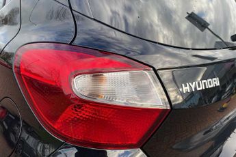Hyundai i10 1.2 [79] Premium 5dr Auto [Nav]