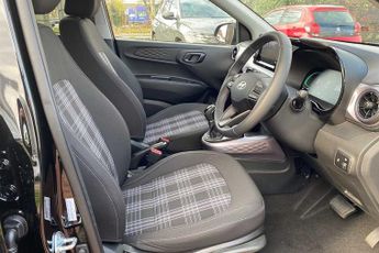 Hyundai i10 1.2 [79] Premium 5dr Auto [Nav]