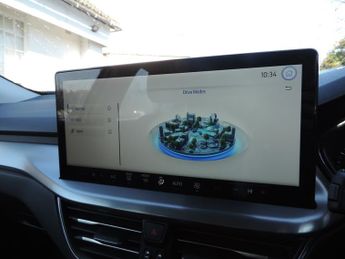 Ford Focus 1.0 EcoBoost Hybrid mHEV Titanium 5dr Auto