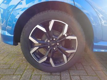Ford Puma 1.0 EcoBoost Hybrid mHEV ST-Line X 5dr DCT