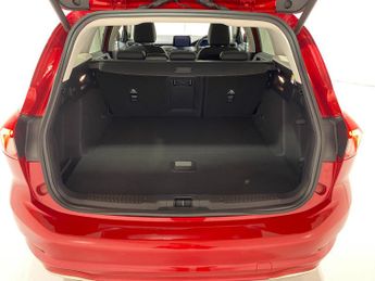 Ford Focus Vignale 1.5 EcoBlue (120PS) 8 spd Automatic VIGNALE 5dr Estate.