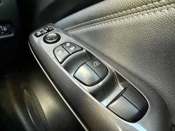 Nissan Juke 1.0 DiG-T (114ps) N-Connecta