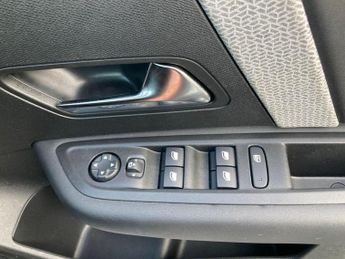 Citroen C4 X 50kWh e-series Fastback Auto 4dr (7.4kW Charger)