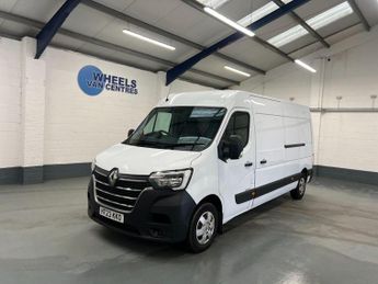Renault Master 2.3 dCi 35 Business+ FWD LWB Medium Roof Euro 6 4dr