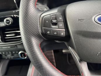 Ford Kuga 5Dr ST-Line Edition 2.5 PHEV 225PS 2WD Auto