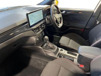 Ford Focus Estate ST-Line 1.0 MHEV 155PS Auto