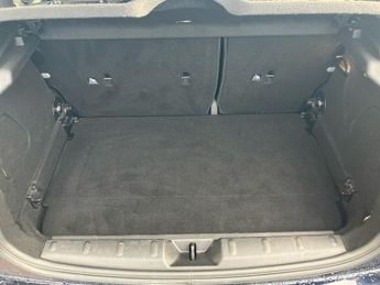 MINI HATCHBACK 1.5 Cooper Exclusive 5dr Auto