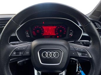 Audi Q3 35 TFSI Black Edition 5dr S Tronic