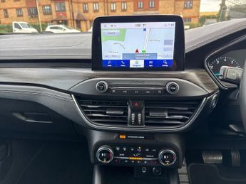 Ford Focus Vignale Focus 5Dr Vignale 1.0 125PS Auto