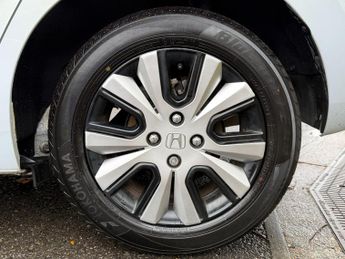 Honda Jazz 1.5 i-MMD SR eCVT