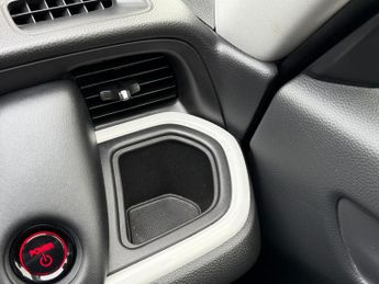 Honda Jazz 1.5 i-MMD SR eCVT