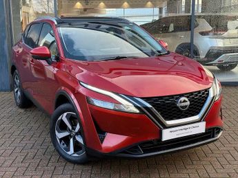 Nissan Qashqai 1.3 DiG-T MH N-Connecta 5dr