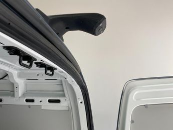 LDV V80 EV80 L3 H3 LWB HR Auto Electric Euro 6