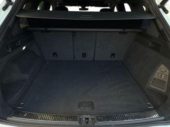 Volkswagen Touareg 3.0 V6 TDI 4Motion Black Edition 5dr Tip Auto