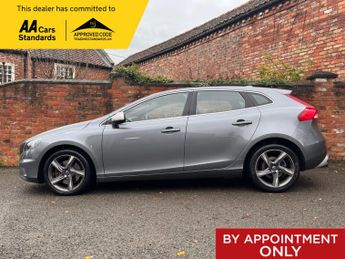 Volvo V40 T2 R-DESIGN NAV AUTOMATIC